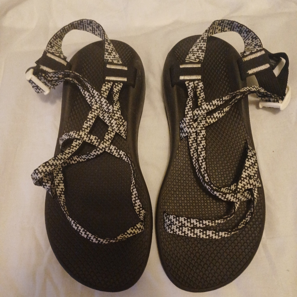 Chaco Black and White Sandals - Picture 1 of 5